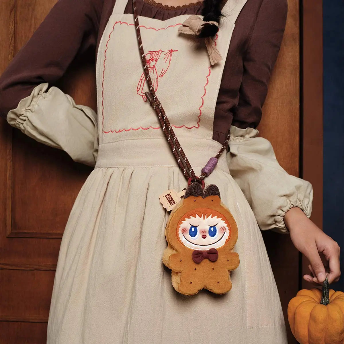 THE MONSTERS Spooky Bakehouse Series – Labubu Cookie Mini Bag