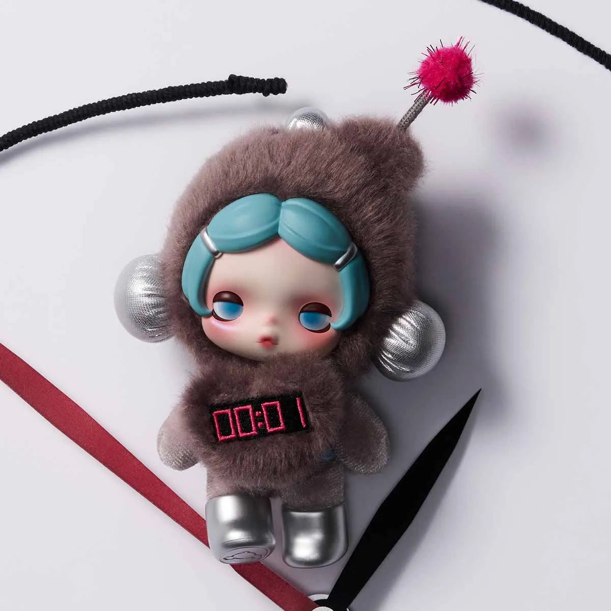 θ SKULLPANDA Off Mode Series Plush Doll Pendant (1 Blind Box)