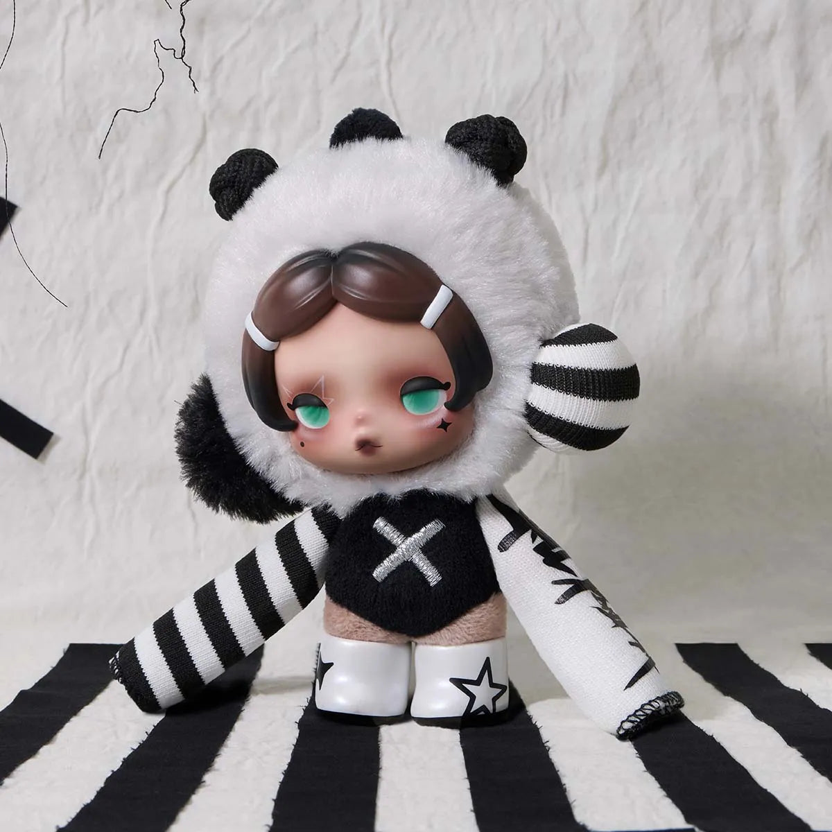 θ SKULLPANDA Off Mode Series Plush Doll Pendant (1 Blind Box)