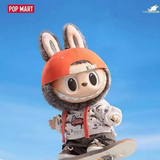 Labubu × Vans – Boneco de Peluche em Vinil Oldskool | Edição de Colecionador