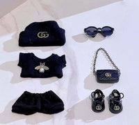 Gucci bee outfit motif