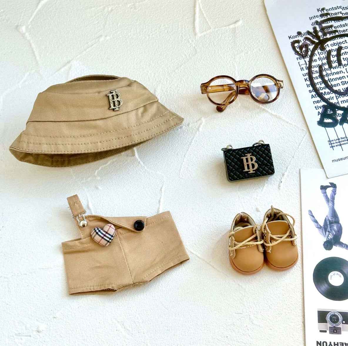 Khaki Burberry Plaid Accent Outfit