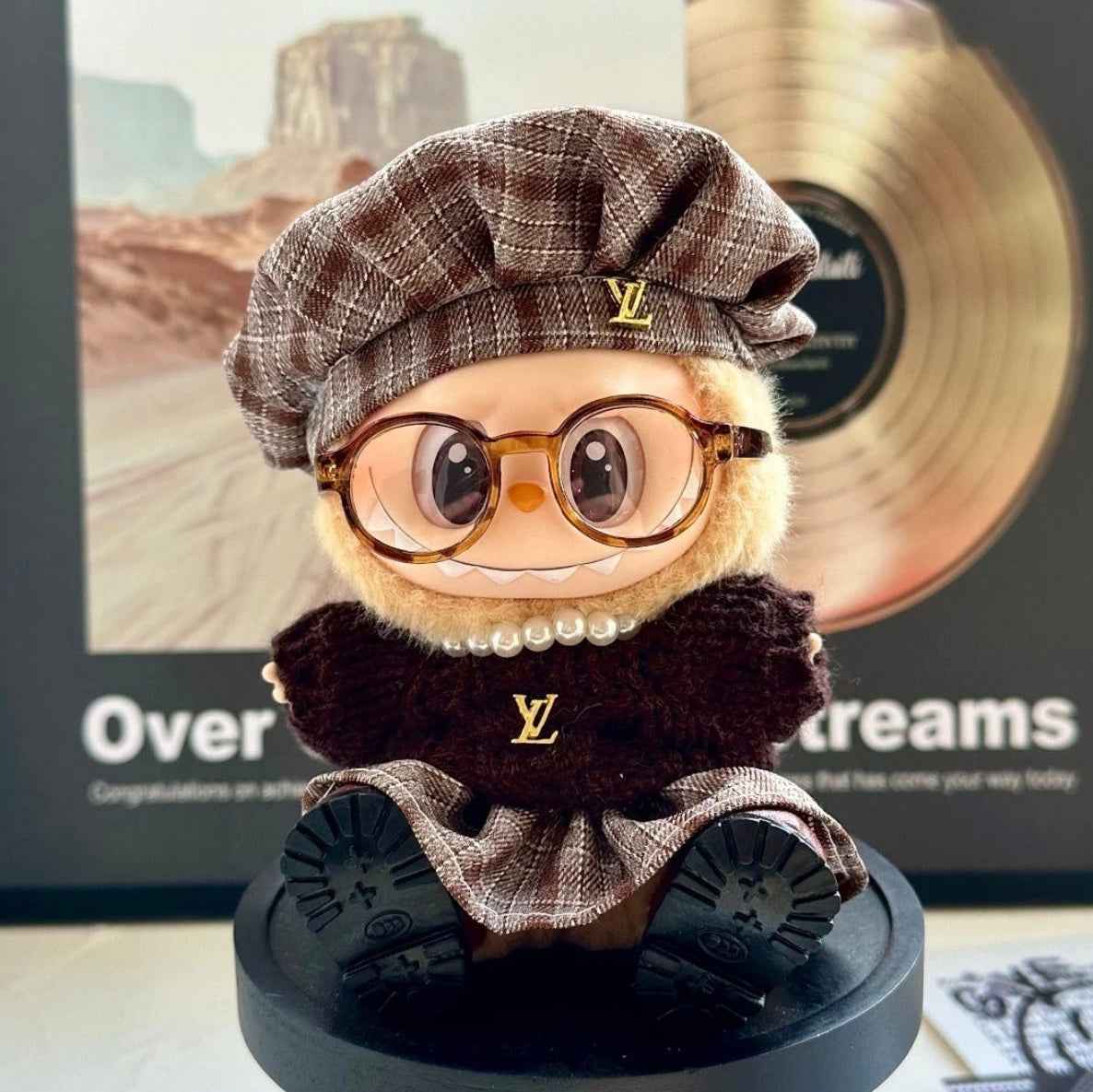Louis Vuitton Classic Plaid Outfit